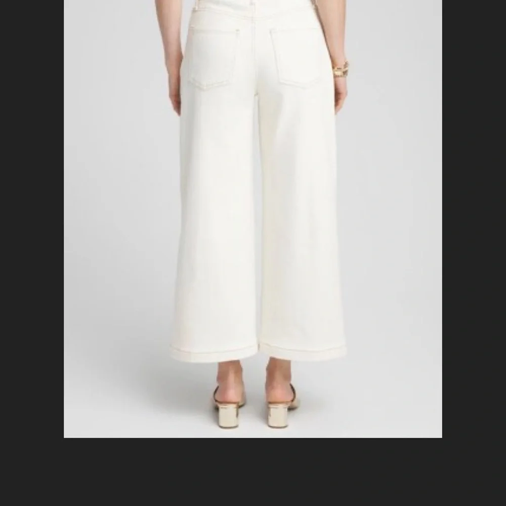 Chico's White Trouser Crop Pants - Picture 2 of 5